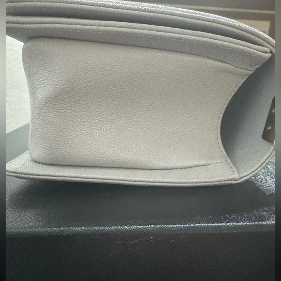 CHANEL New full set Chanel Grey hard to find color medium boy bag - Picture 9 of 13